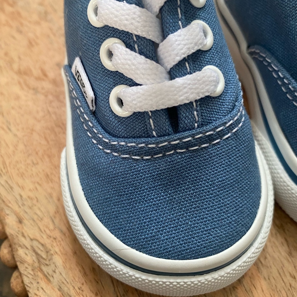 Vans Baby Toddler Authentic Blue and White Sneakers Classic Canvas Design - Picture 7 of 11